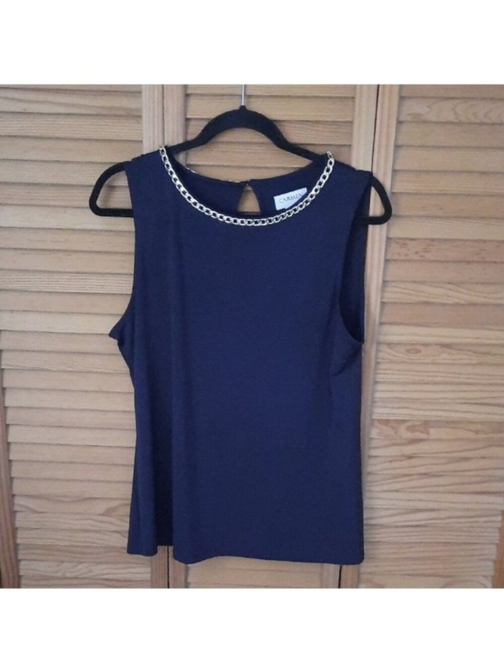 Carmen Marc Valvo Black Gold Chain Trim U Neckline Button Closure Tank Top Large